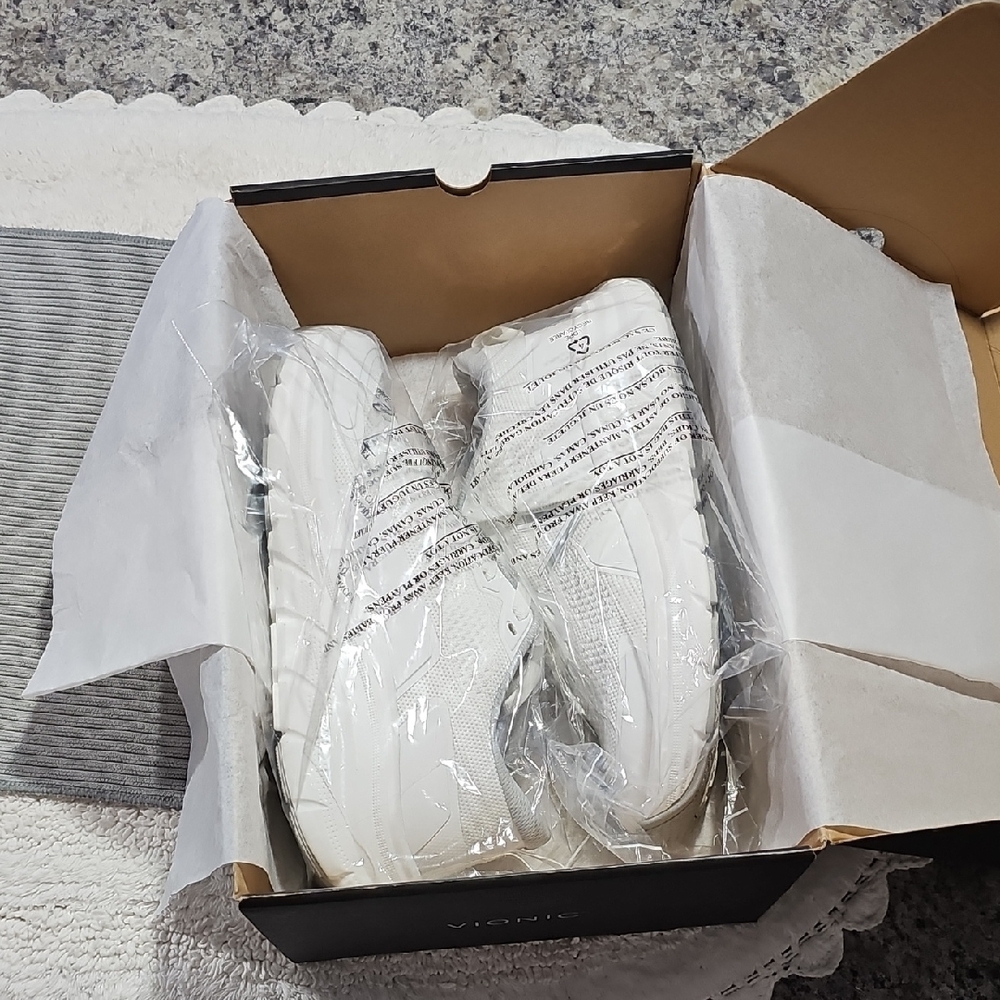 Vionic White Athletic Shoes - image 6